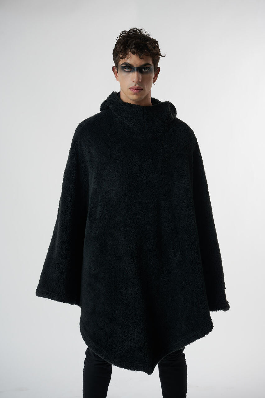 Poncho Largo Negro Corderito