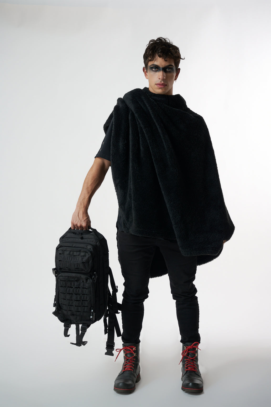 Mochila militar negra 35 Lts.